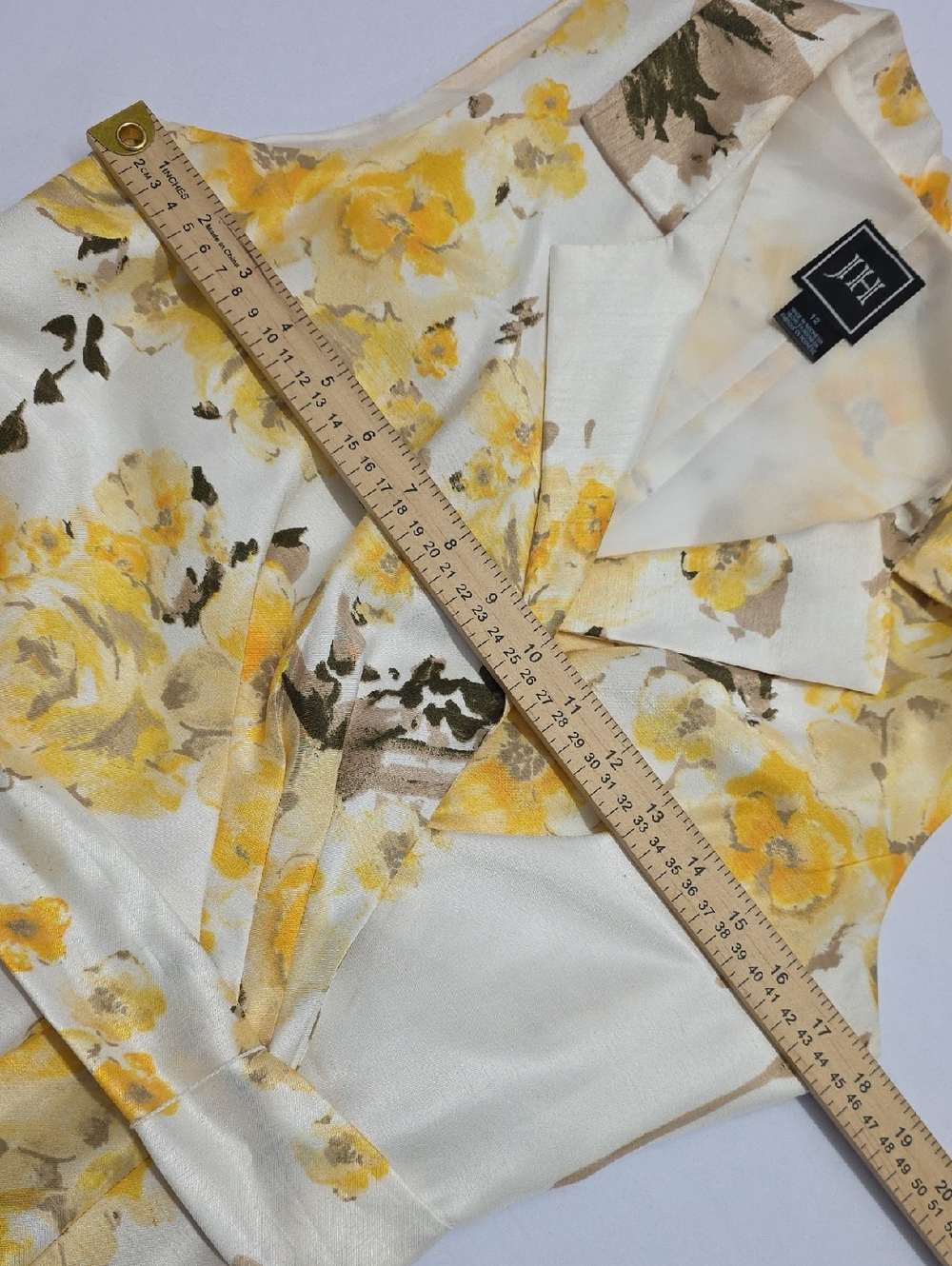 Yellow Floral Fit & Flare Sleeveless Summer Dress - Picture 4 of 9